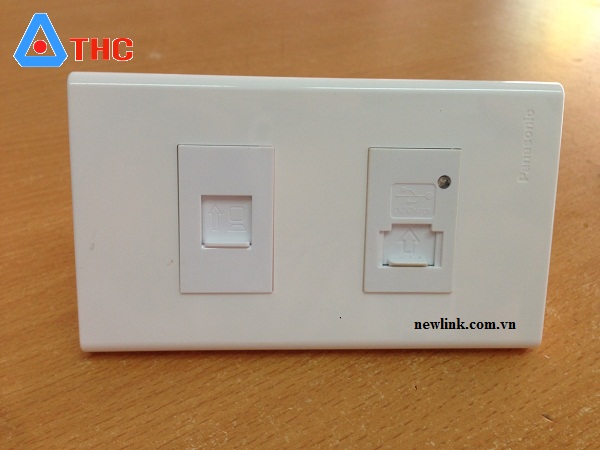 Bộ wallplate cat6 2 cổng  mạng + Ổ cắm sạc